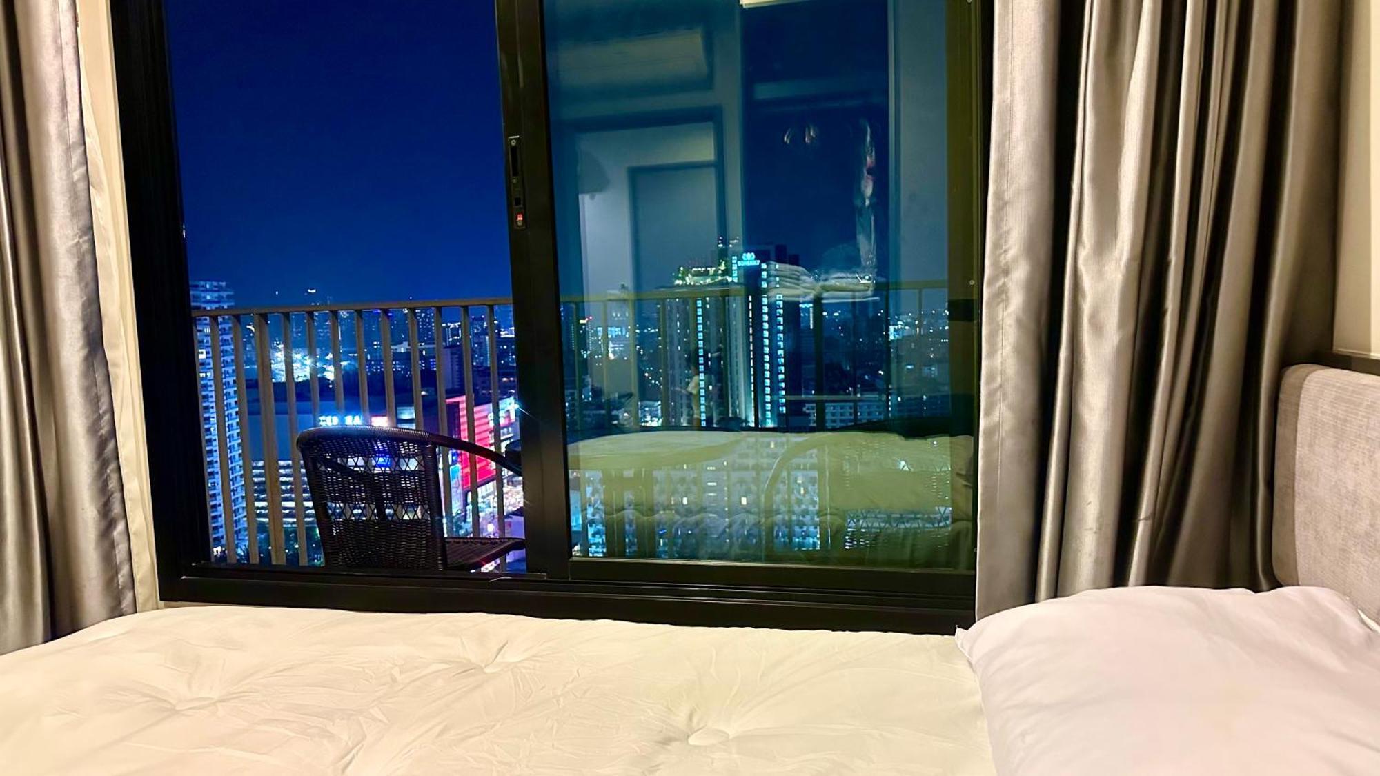 Sea View Pattaya Beach @The Base Central 芭達亞 外观 照片